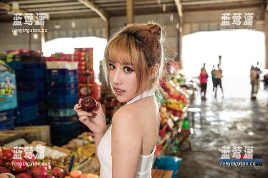 在线互通：爱丝带你领略圣诞丝袜的狂欢到底多精彩！