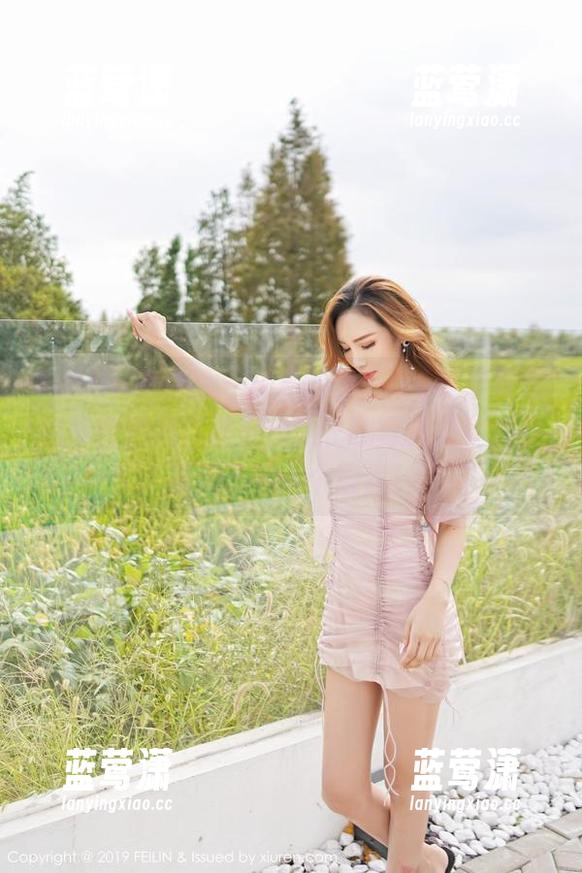 Feilin嗲囡囡 - 我本以为gary维爱只会拍些普通的，结果她的长腿写真集真把我带到了另一个层次！