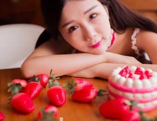 GIRLT果团网 - 黄歆苑的长腿合集：满屏吸睛，真是没法不看！