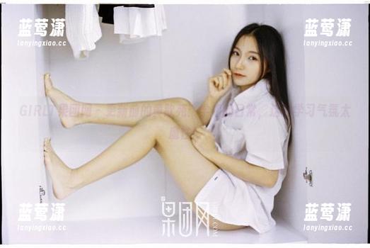 GIRLT果团网-黄歆苑 GIRLT果团网 - 更新前的黄歆苑:学姐的日常,这股学习气氛太魔性!