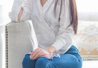 IMiss爱蜜社 - LindaLinda的瑜伽作品：在镜头前，没想到就这么有美感？