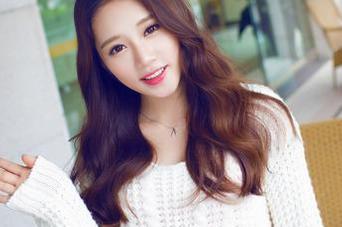 IMiss爱蜜社 - 这是黄歆苑的女王写真？绝了，简直不敢直视！