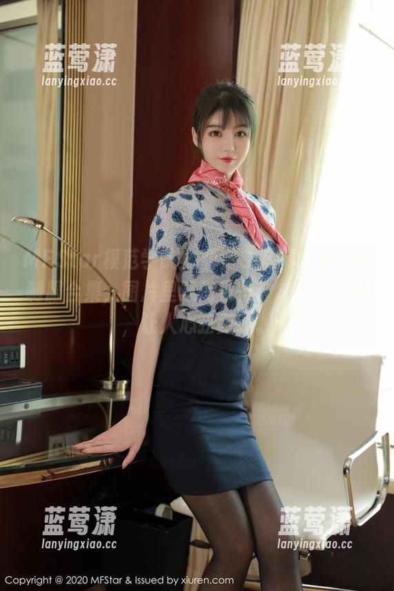 MFStar模范学院-SiByl李思宁 MFStar模范学院 - 看完SiByl李思宁的制服合集,图片里飘荡着些许勾人的气息,让人心弦微动。