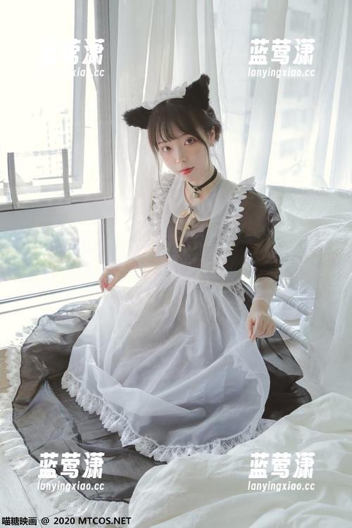 集合！喵糖映画的职业装少女选手们，她们的眼神我开始有点不争气了...