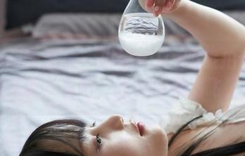 MiiTao蜜桃社 - 琳琳ailin的旅拍合集：仿佛在说‘看吧，我又被风刮飞了’！