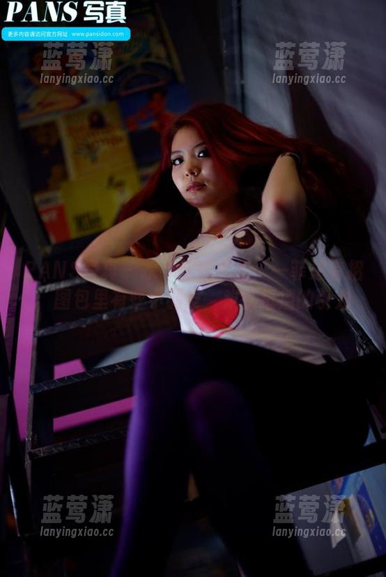 PANS写真 - 水手服的私拍：一菲总有招，图包里有些小调皮，难以抵挡的引力
