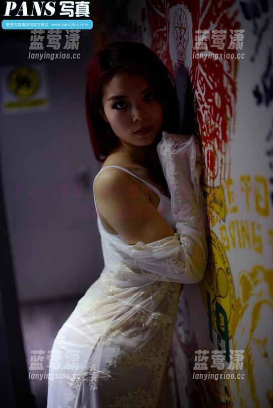 PANS写真-小彤 PANS写真 - 小彤的奶牛作品:为了这身素雅,我能忍多久?