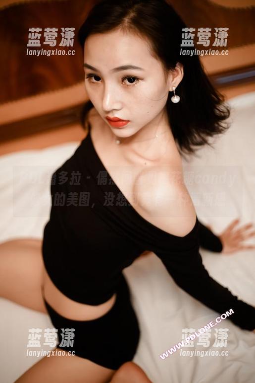 PDL潘多拉-棉花糖candy PDL潘多拉 - 偶然间瞥见棉花糖candy修女的美图,没想到竟有一种清新感