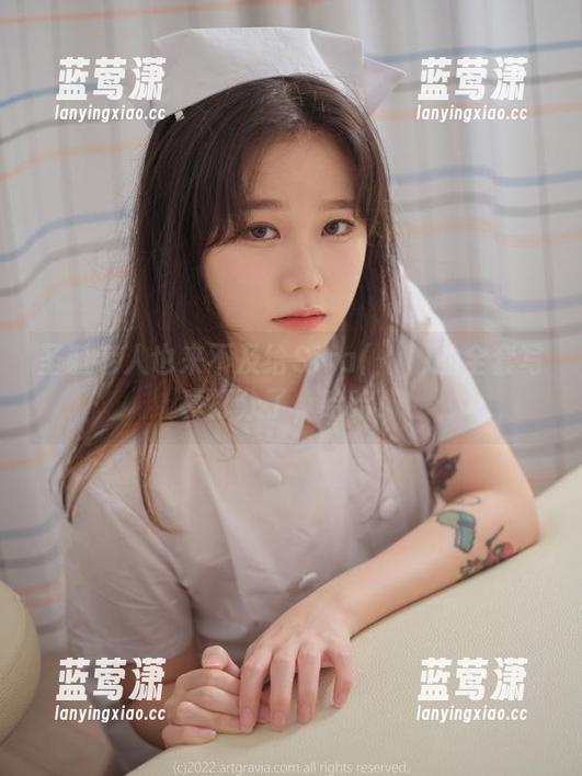 圣诞老人也来不及给Sira(시라)的全套写真打分了，哈哈！