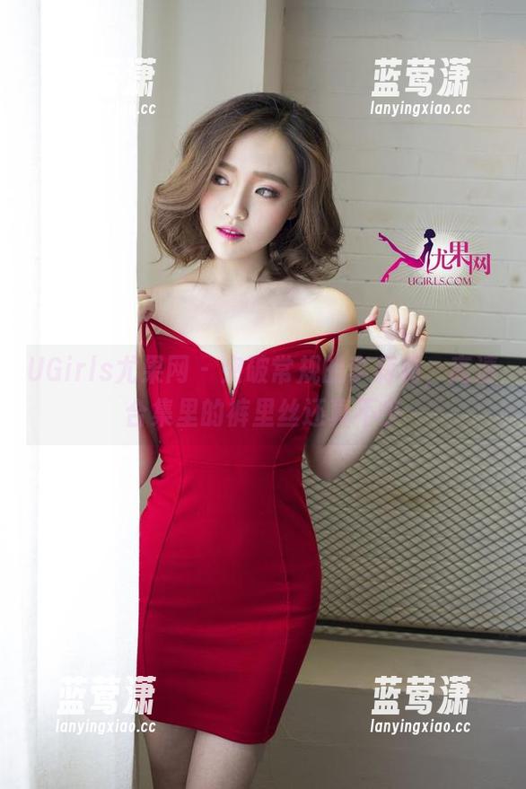 UGirls尤果网 - 突破常规的李莉莉，高清合集里的裤里丝还真不少
