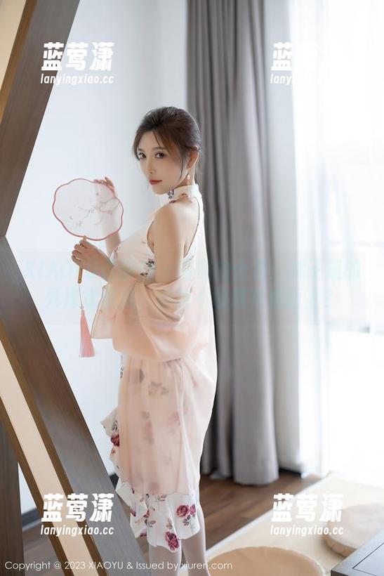 XIAOYU语画界 - 有趣的合集：林子遥的死库水壁纸，你敢不敢放在桌面上？