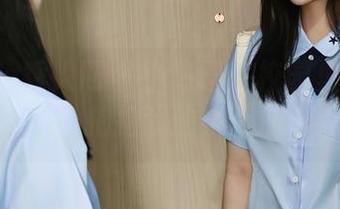 Xiuren秀人网 - 小热巴在校园里的写真，拍拍我的小心脏