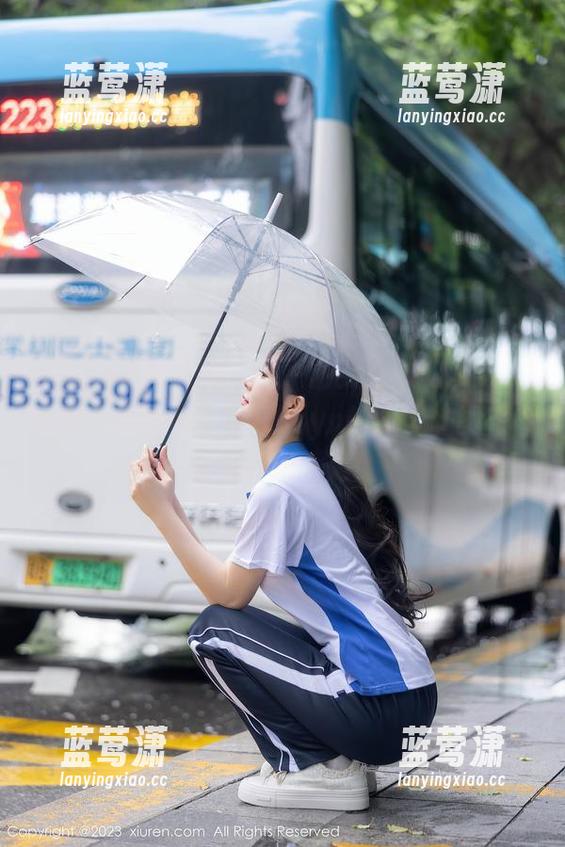 Xiuren秀人网 - 从平面到立体的妖艳，大胆下载小狐狸Kathryn的万圣节图库，让人眼前一亮！