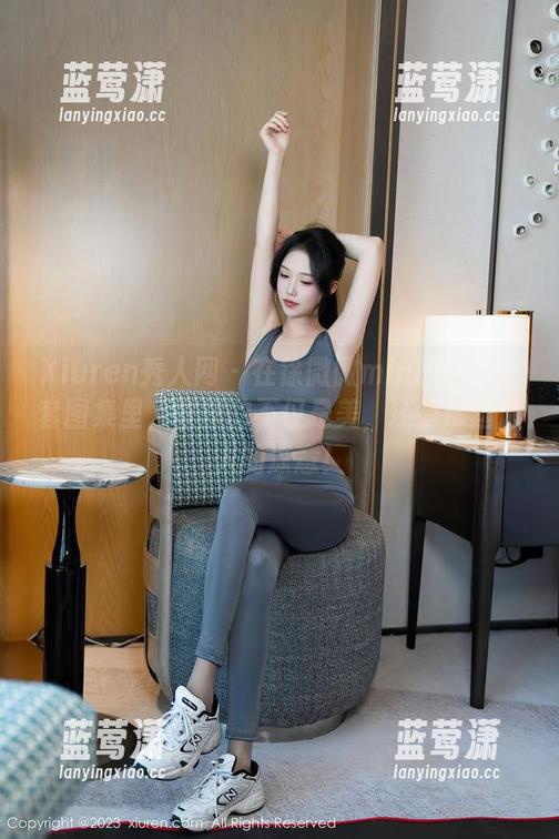 Xiuren秀人网 - 在徐微微mia的泳池全套图集里，收获的不仅是美，还有那丝沁人的凉意！