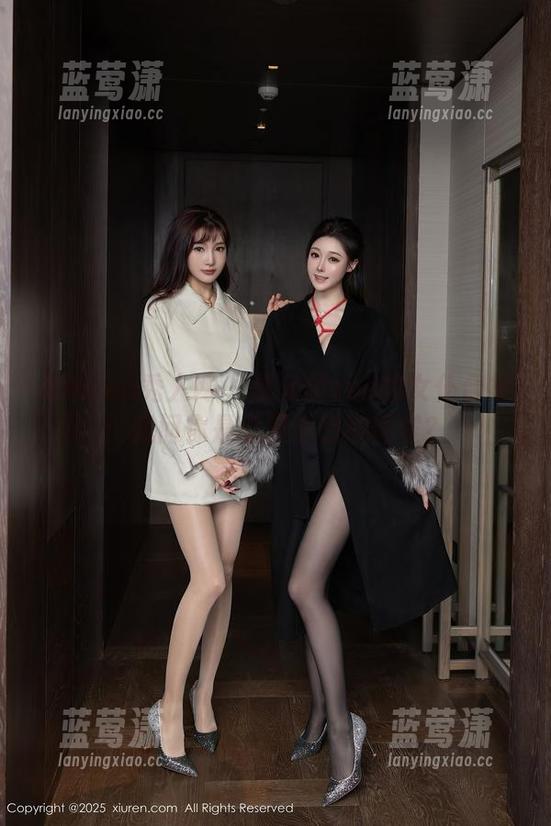Xiuren秀人网 - 戴允祺zoe的女仆合集：就问你是不是也想被伺候？