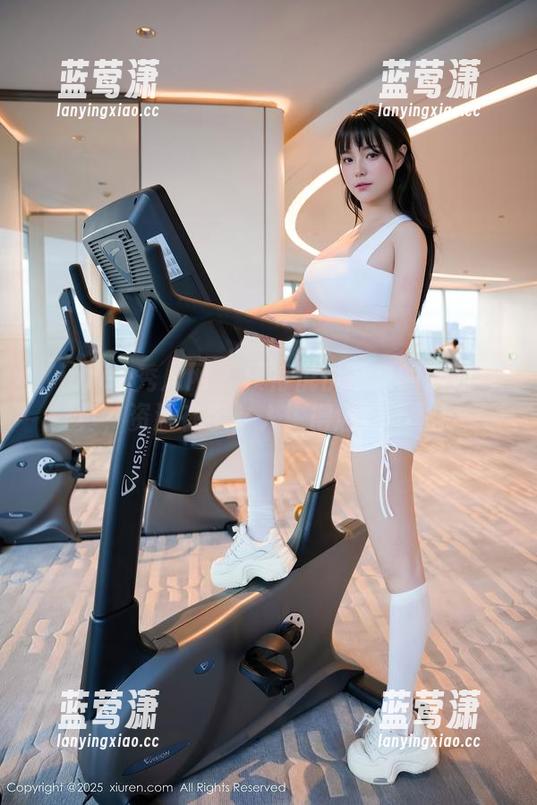 Xiuren秀人网-模特悦悦 Xiuren秀人网 - 模特悦悦带来的御姐写真,资源在手,人生得意脸不愁!
