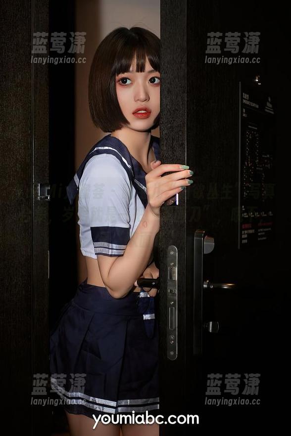 YouMi尤蜜荟 - 曦宝儿“旧欲丛生”写真合集，岁月就是一把“双面刀”，哦不，是“双面镜”！