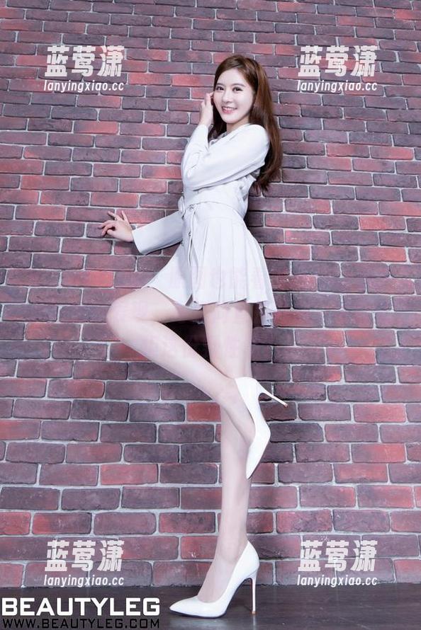 beautyleg-Avy beautyleg - 原图也能看得出Avy在户外的绝妙表现,写真简直是升华,谁能抗拒这份野性呢?
