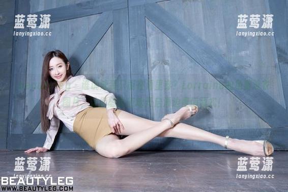 beautyleg-Lorraine beautyleg - 谁说泳装只能在海里穿?Lorraine的免费泳衣图片,让你随时随地开启海边度假模式!