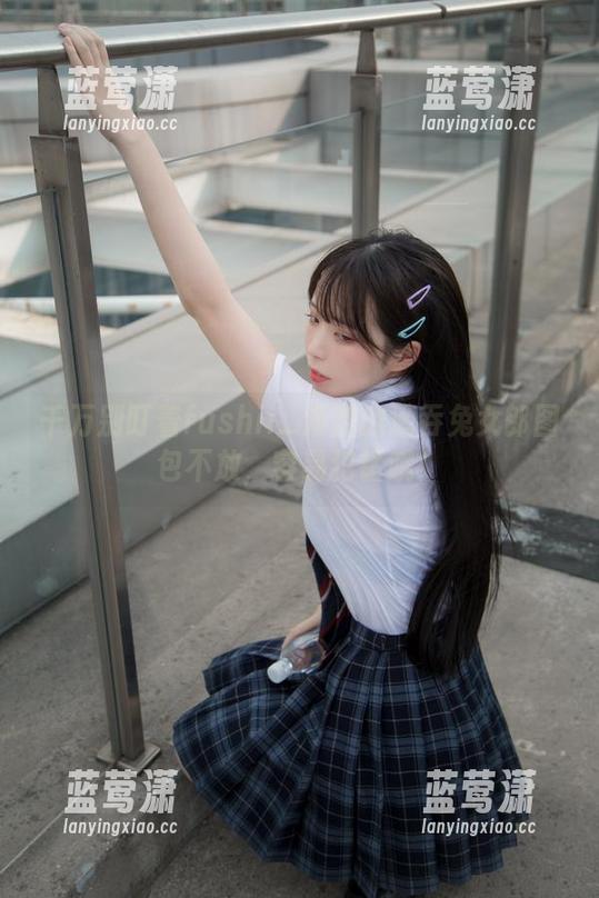 fushii_海堂 千万别盯着fushii_海堂的酒吞兔女郎图包不放,容易犯错哦!