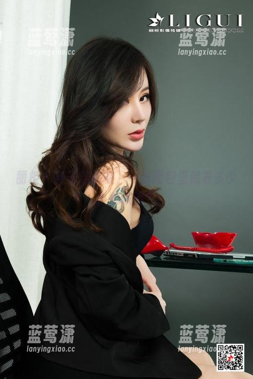 丽柜 - 英子连体衣，一张图包里藏着多少小心机呢？