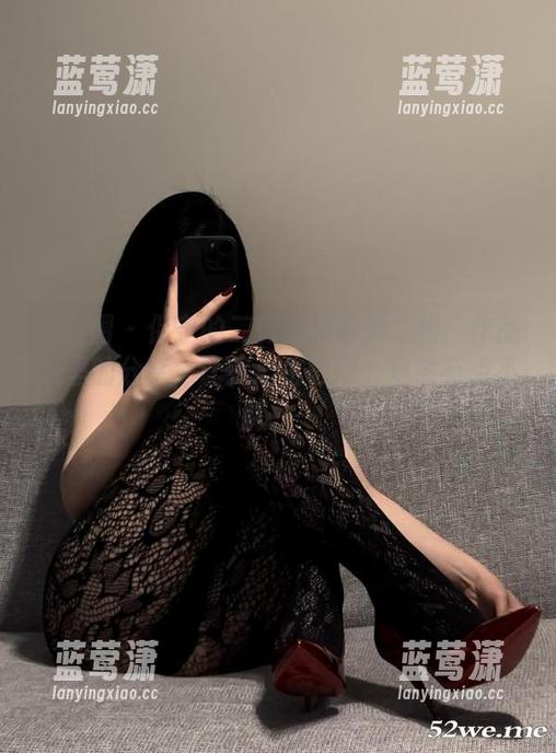 微密圈 - 保守的二舅妈的瑜伽之路：作品集里的分享，让我心生敬仰，虽然有点不解……