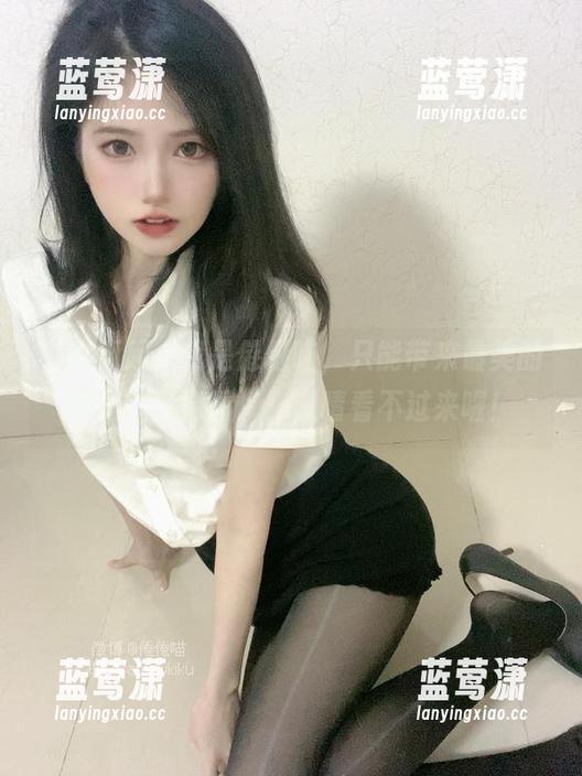 “对不起，我是倦倦喵，只能带来最美的埃罗芒阿原图”，眼睛看不过来喔！