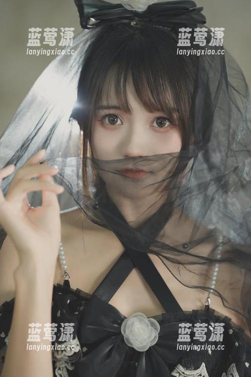 兔子Zzz不吃胡萝卜 兔子Zzz不吃胡萝卜的合集?西梨和花的原图让我惊讶她的品味。
