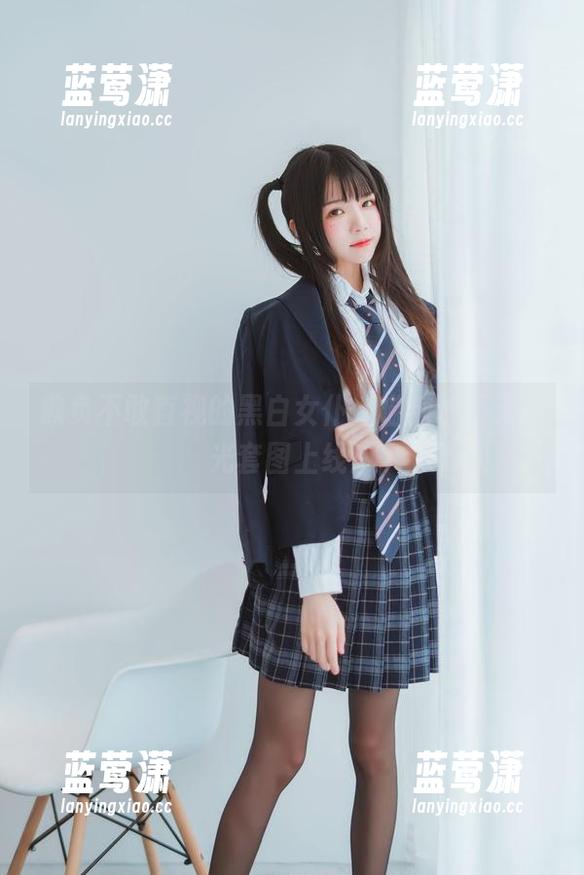 欺负不敢直视的黑白女仆，喵糖映画无圣光套图上线！
