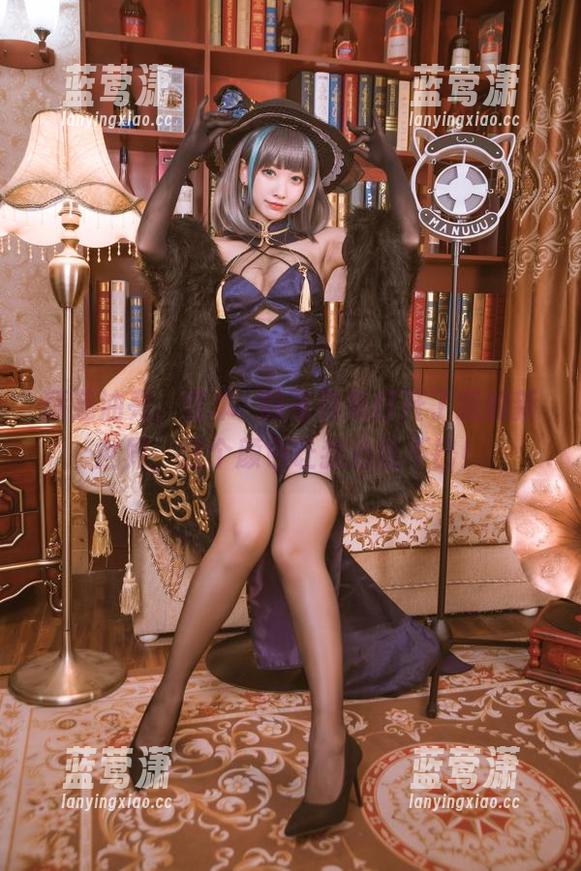 精选油亮，宫本桜的写真集打开了我的新世界，这个颜色让我心乱不已！