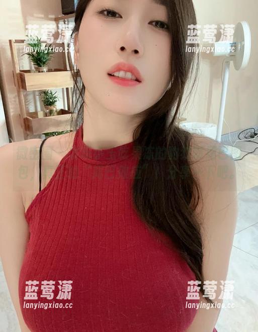 小玉吃果冻 微密圈 - 发现小玉吃果冻的豹纹带尾巴图包,真正的“尾巴效应”!分享一下吧。