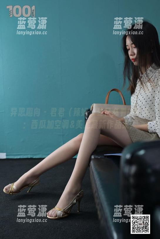异思趣向 - 君君（辣妈）夏日必看的配方：西瓜加空调&美足最新作品集！