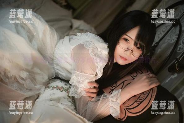 晓美妈 不疯不成双,晓美妈分享她的最新双子姊妹天使图片。