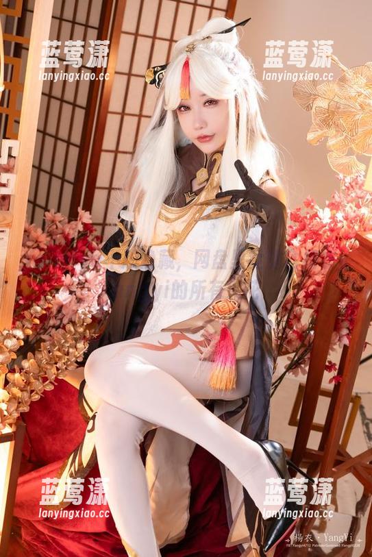 杨衣yangyi Yoimiya不想隐藏,网盘里竟饱含杨衣yangyi的所有火花