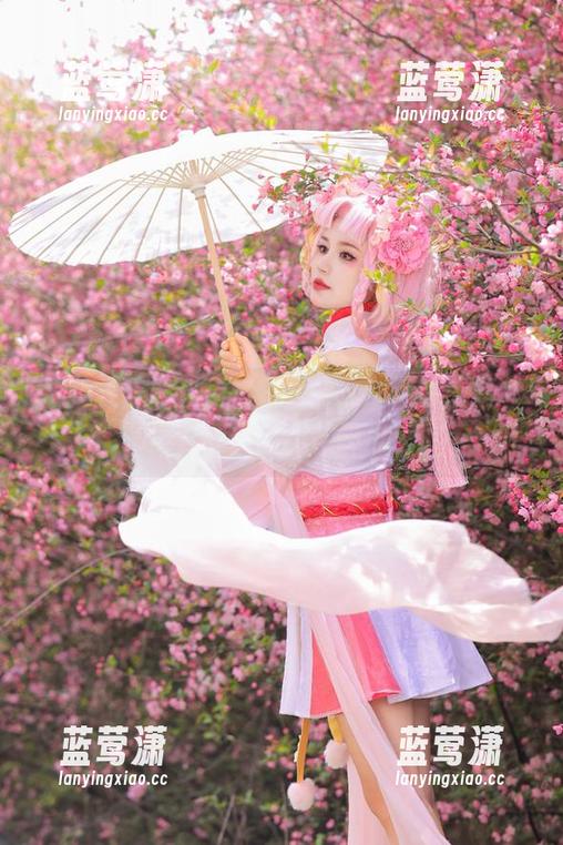 平平无奇的我被桃暖酱的汉服古风图集刷了屏，想问问我从哪里来？
