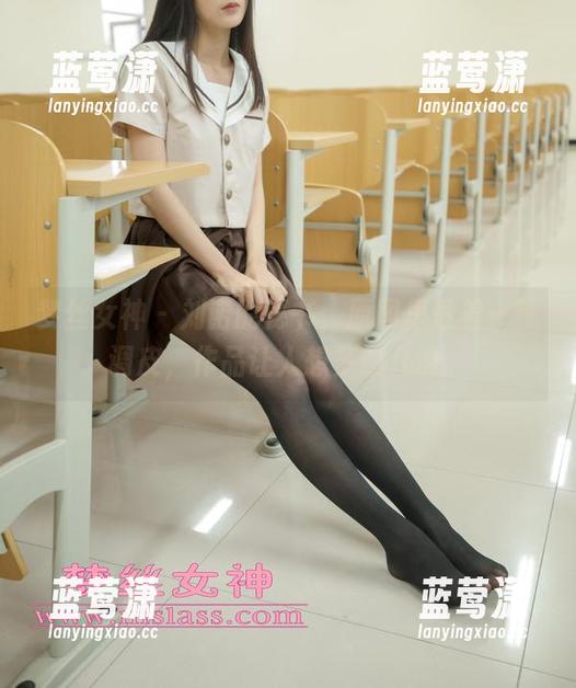 梦丝女神 - 刘诺的秘书，原图里透着一丝调皮，作品让人想多想几遍。