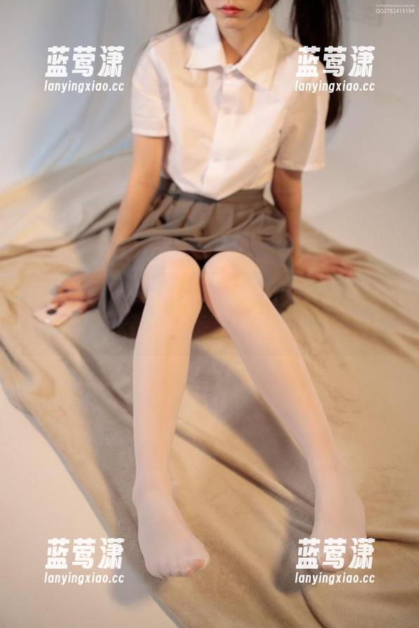 森萝财团-卉子 森萝财团 - 白丝?好啊,卉子的写真证实一切跟篮球都没关系,网盘等你来领取!