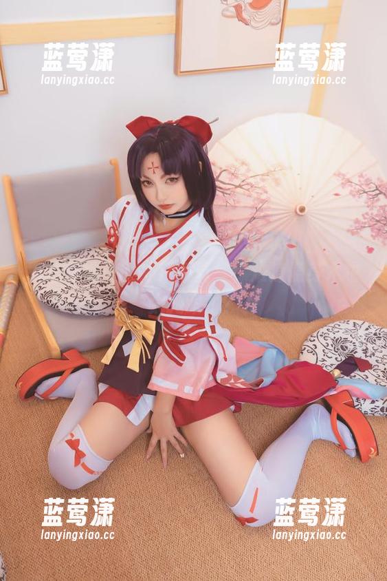 神乐坂真冬 魔法日常里的神乐坂真冬,难道隐身术也太扎眼了?