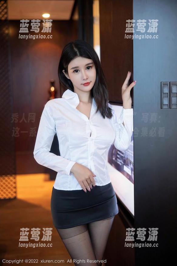 秀人网 - 安然Maleah的“厨娘”写真：这一系列，记得留好你的口水！合集必看！