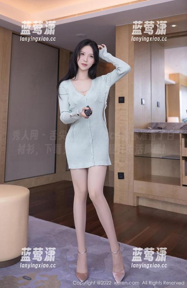 秀人网-舌尖上的菊花ace 秀人网 - 舌尖上的菊花ace为你准备了白衬衫,下载免费,只为提升生活质感!