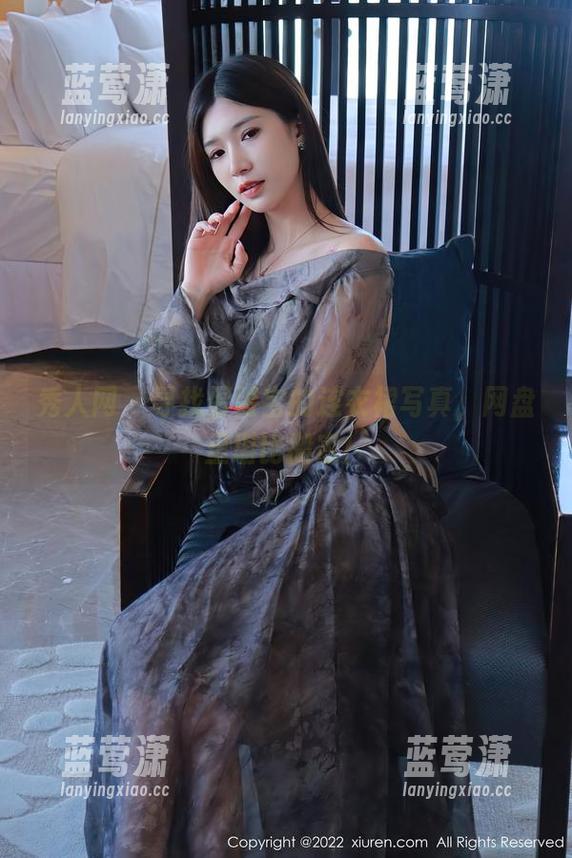 秀人网-蛋蛋宝 秀人网 - 寻找蛋蛋宝的连衣裙写真,网盘里堪比搬家!
