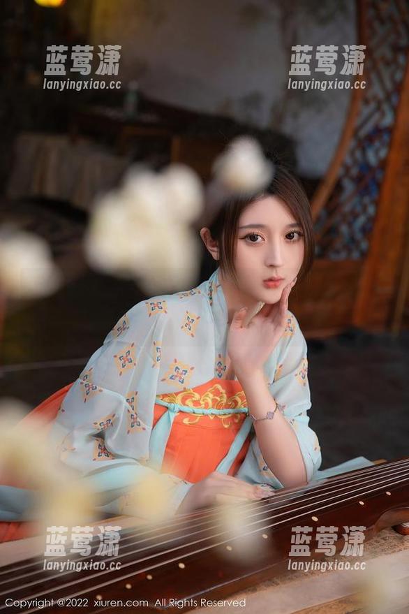 秀人网-金小依 秀人网 - 水手服里的金小依,福利满满,原图愣是不会让你失望!