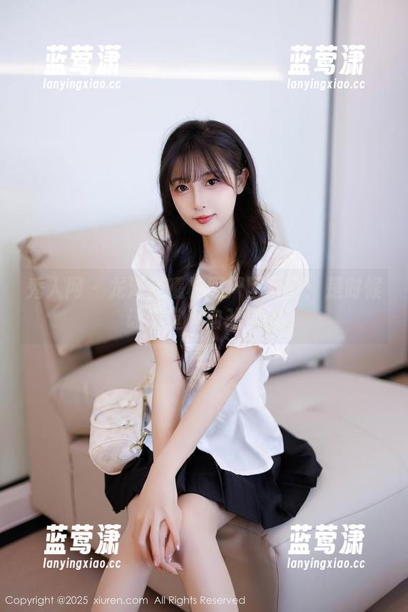 秀人网-龙泽美曦 秀人网 - 龙泽美曦校服尸团写真:是时候让课堂风向改变了