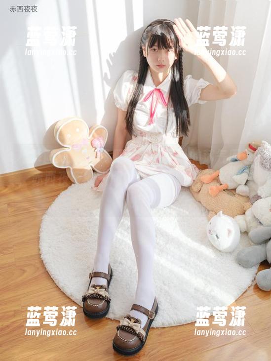 稚乖画册 - 在线见证“修女”的荡气回肠，赤西夜夜的大胆创作真不愧是天主的宠儿！