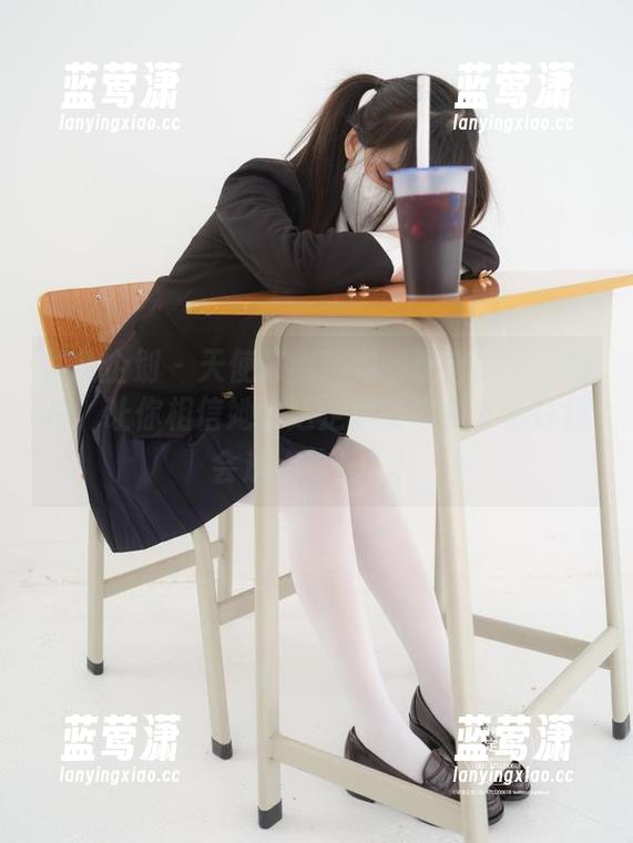 紧急企划 - 天使降临！龙崎聆音的分享图片，让你相信她会送走你的烦恼（也许还会送点欢乐）！
