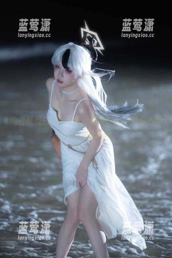 观看纸悦Etsu_ko，女神合集，保你心中会有小鹿乱撞！