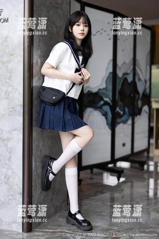 语画界 - 在水手服里，雅雯仿佛与海浪共舞——福利图集更是让人神往。