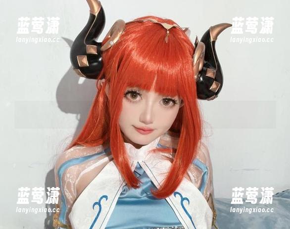 能不能抗住？趴趴捣蛋陌高清网袜写真集火热上架！