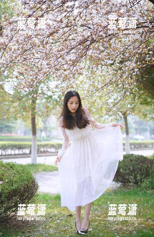 微密圈 - 美足壁纸大集合，辣妈女神教你如何不走光！